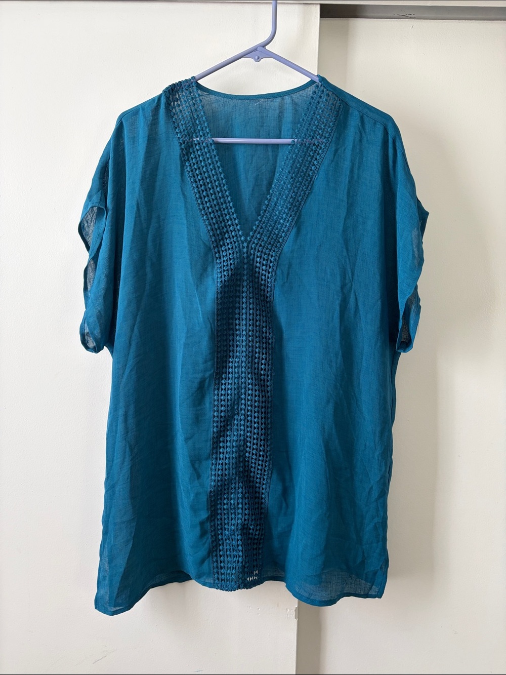 Women's Teal Embroidered V-Neck Tunic Top